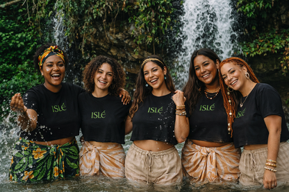 ISLÉ Crop Top | Embroidered